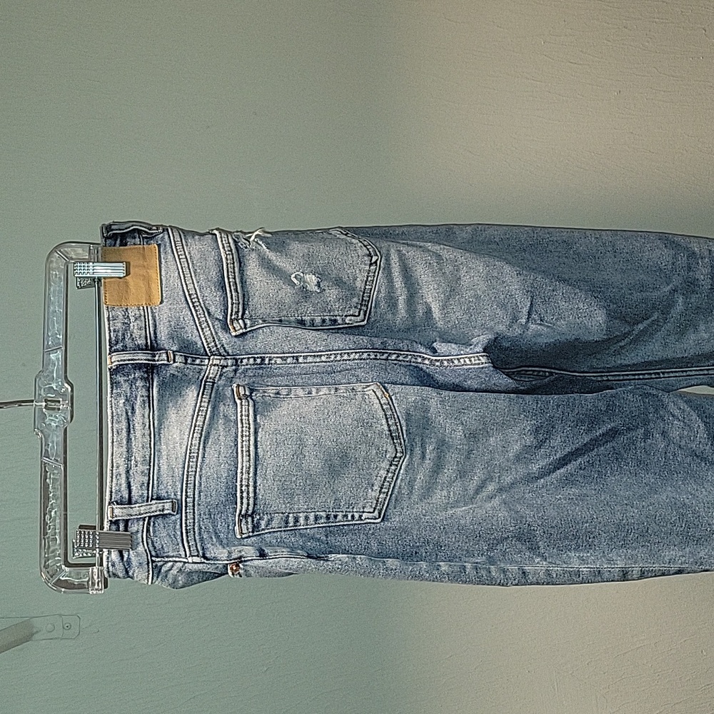 H&M Jeans - Picture 3 of 3